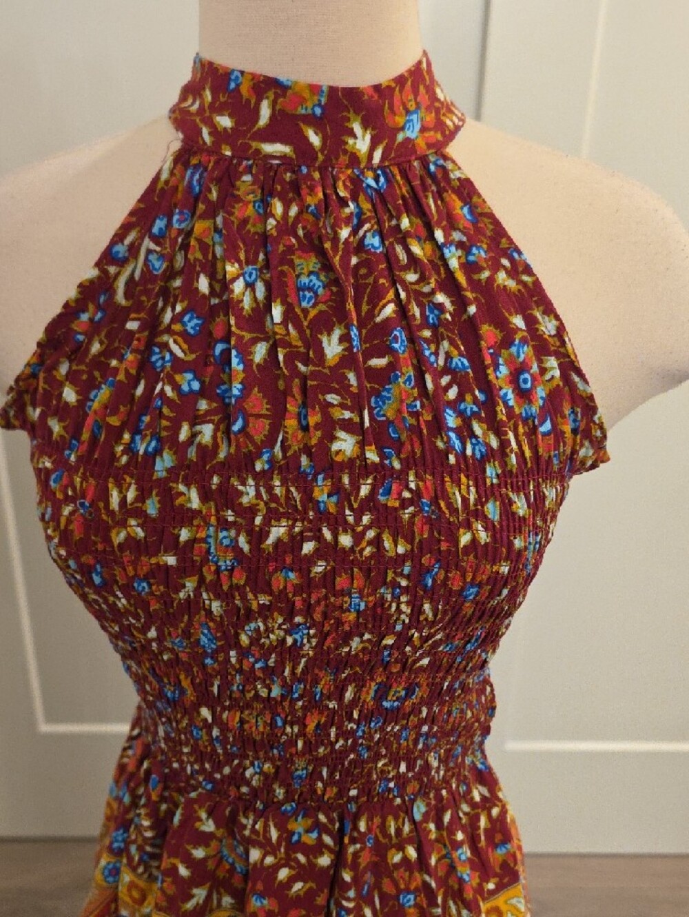 Haute Hippie boho Burgundy Floral Smocked Peplum Top size M new with tags - Picture 2 of 8